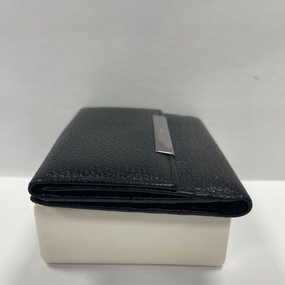 Gucci Black Leather Compact Wallet w/ Silver-tone Hardware - Preowned - Picture 2 of 14